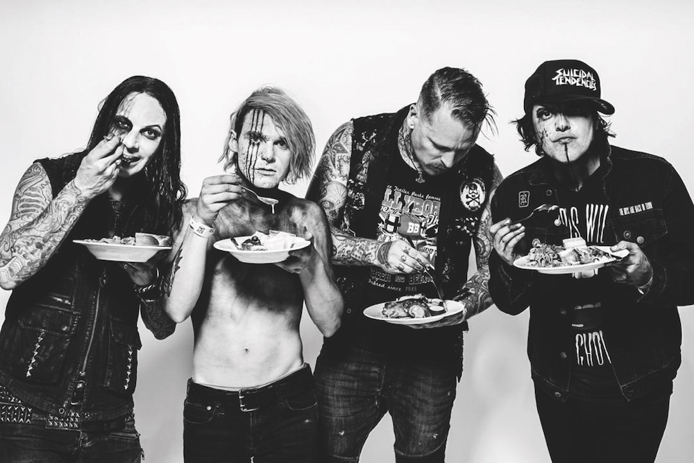 Klappeauf Karlsruhe - Artikel: Combichrist Bild: Combichrist