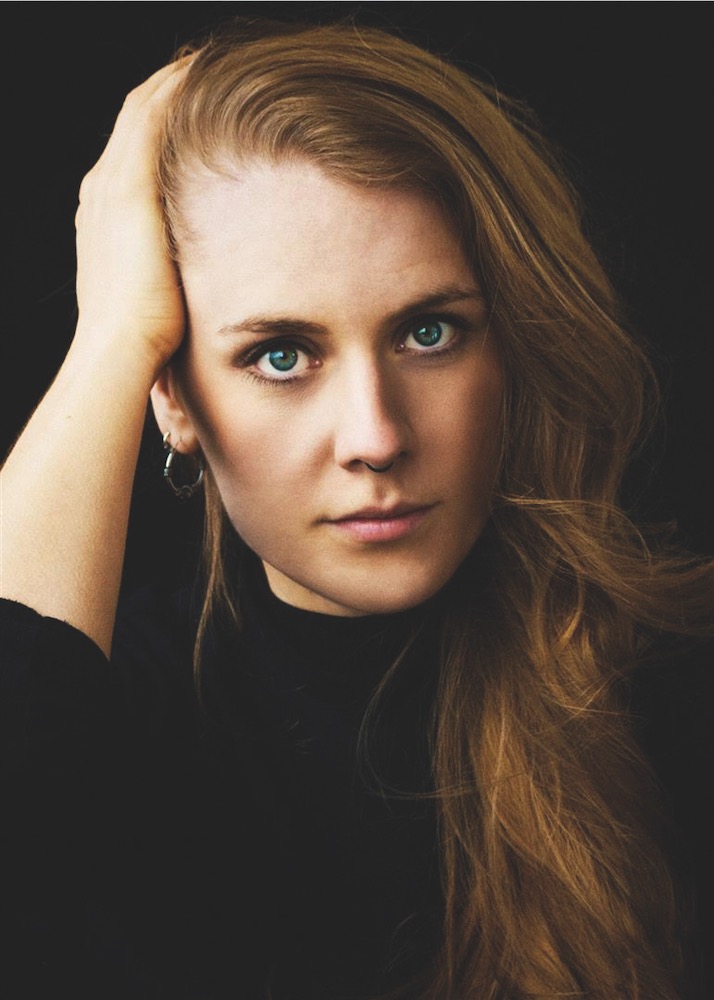 Klappeauf Karlsruhe - Artikel: Laura Braun: „Vom Weg ab“ Bild - Laura Braun: „Vom Weg ab“