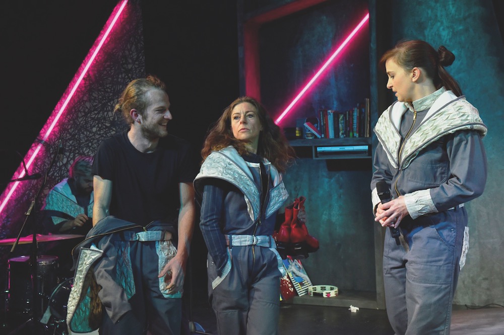 Bild: „Loving The Alien“