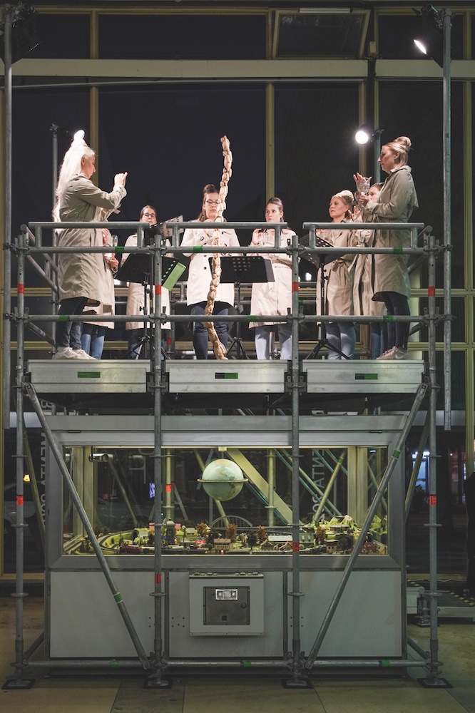 Klappeauf Karlsruhe - Artikel: Ornamenta 2024 Gala Bild: Ornamenta 2024 Gala