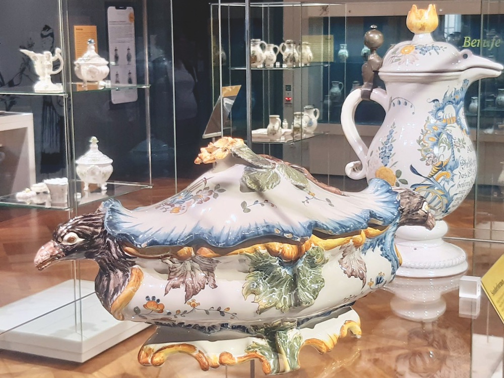 Klappeauf Karlsruhe - Artikel: Aufgetischt! Bild: Aufgetischt!