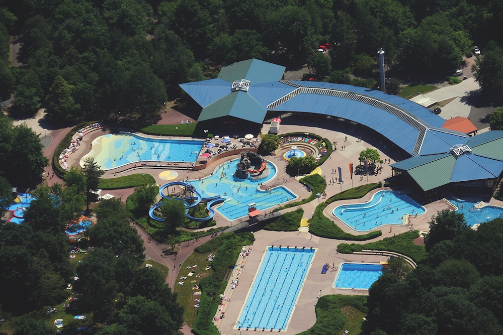 Bild: Freibadsaison im Badepark Wörth
