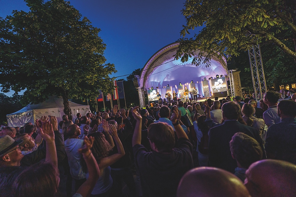 Klappeauf Karlsruhe - Artikel: Baden-Badener Sommernächte Bild: Baden-Badener Sommernächte