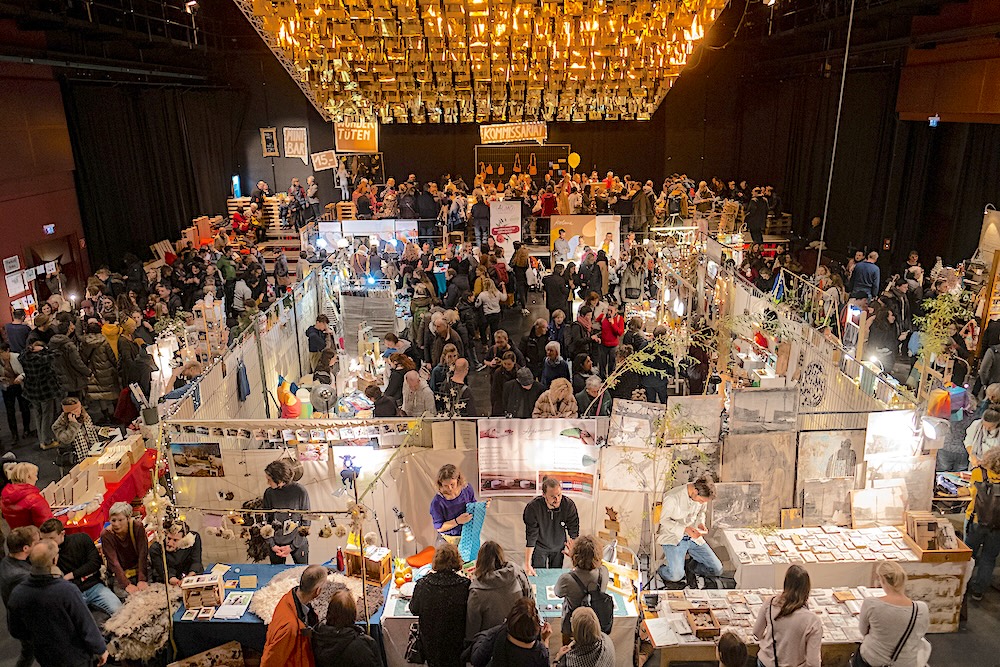 Klappeauf Karlsruhe - Artikel: Lametta Bild: Lametta