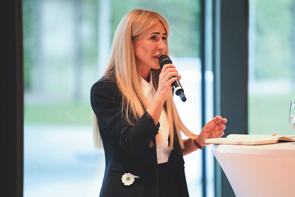 Klappeauf Karlsruhe - Artikel: Mirsada Simchen-Kahrimanović Bild: Mirsada Simchen-Kahrimanović