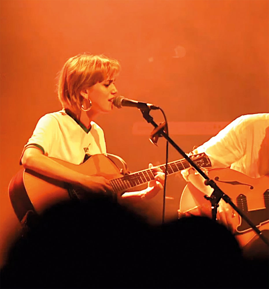 Klappeauf Karlsruhe - Artikel: Julie Kuhl Bild: Julie Kuhl