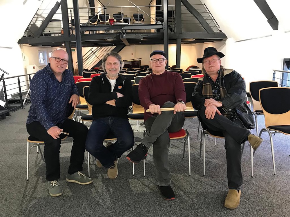 Klappeauf Karlsruhe - Artikel: Knut´s Rhythm & Blues-Zirkus Bild: Knut´s Rhythm & Blues-Zirkus