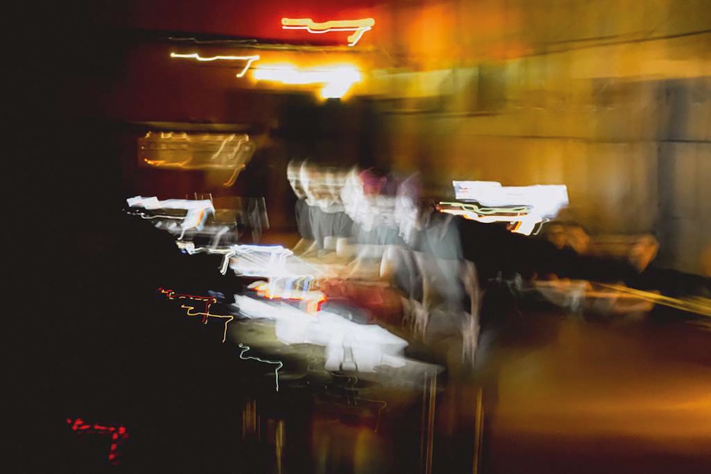 Bild: Turns Eco/Exo: "Wolves & Throats" 